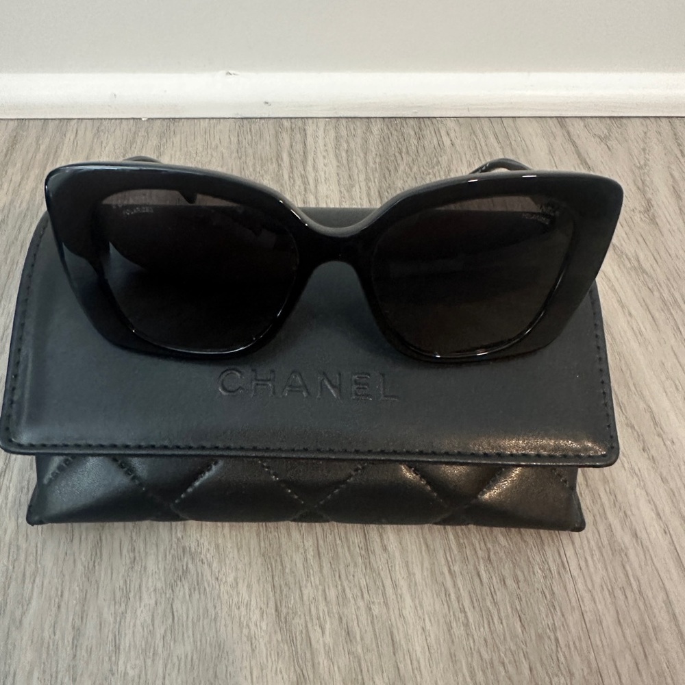 Never worn Chanel Black Square Sunglasses